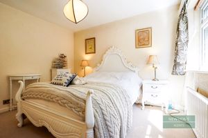 Photo 19- click for photo gallery